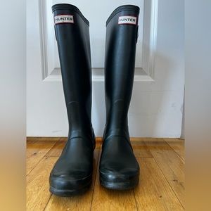 Green Hunter Rain Boots Tall Sz 7